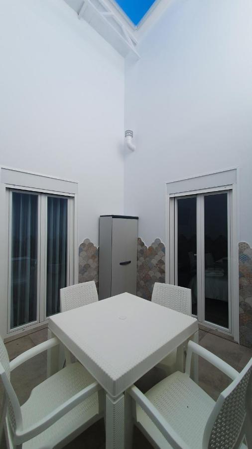 Tres Torres Apartamento Turistico Almoharin Esterno foto
