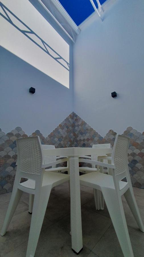 Tres Torres Apartamento Turistico Almoharin Esterno foto
